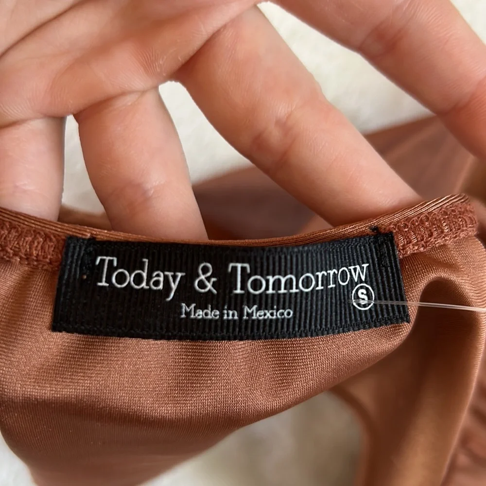 Brown Satin Crop Top - Picture 3 of 3